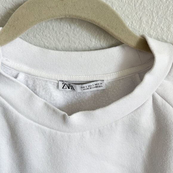 Zara White Cropped Minimalist Sweatshirt - Picture 6 of 8